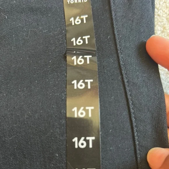 Torrid Super Soft Black Jeggings - Picture 5 of 5